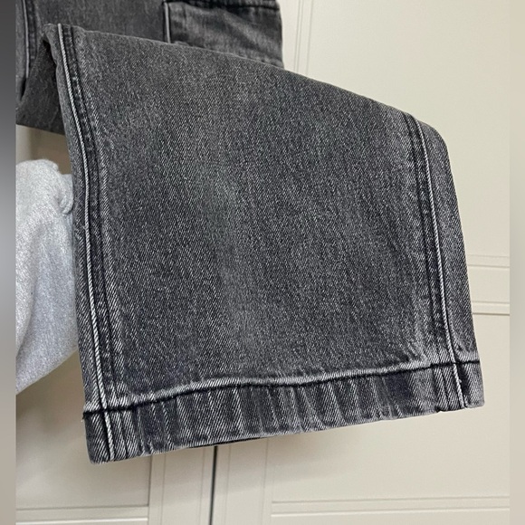 Oak + Fort Black Wash Cargo Jean - Picture 8 of 13